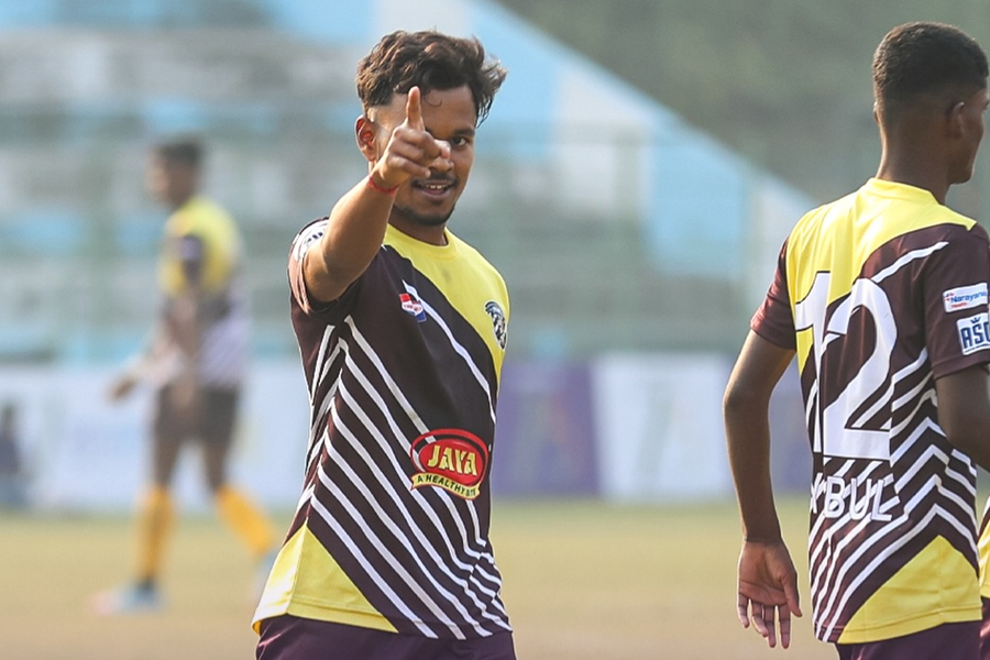 ব্যারেটোর দলে ব্রাজিলীয় পাওলোর তাণ্ডব, BSL-এ জয় দিয়ে শুরু হাওড়া-হুগলি ওয়ারিয়র্সের