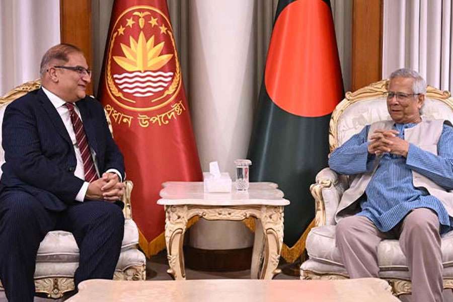 ভারতবিদ্বেষের বাংলাদেশে ইউনুসের সঙ্গে বৈঠক পাক হাইকমিশনারের, কৌশলে দিল্লিকে চাপ?