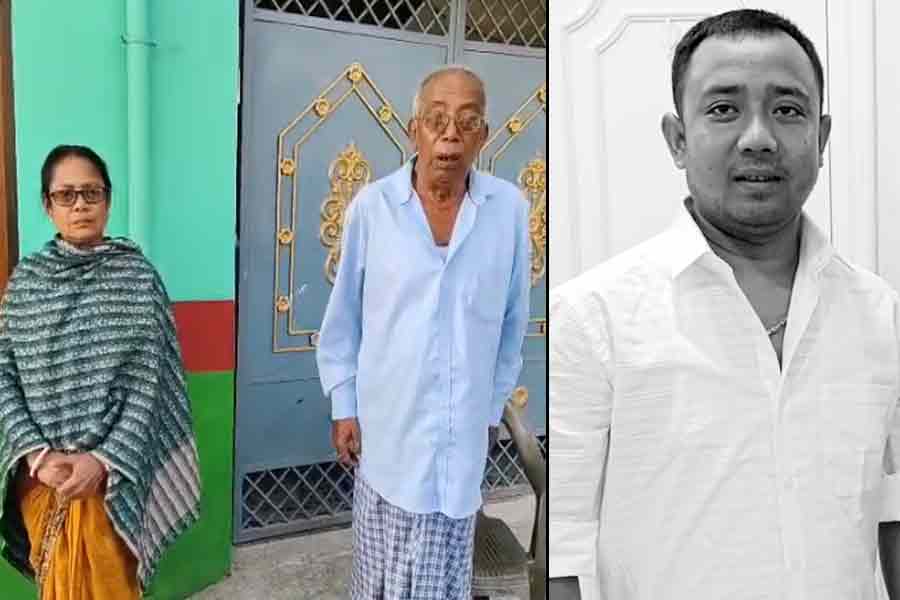 ছেলের মৃত্যু নিয়ে ‘রাজনীতি’, সুবিচার চেয়ে মুখ্যমন্ত্রীর সাক্ষাৎপ্রার্থী কোচবিহারে নিহত যুবনেতার মা