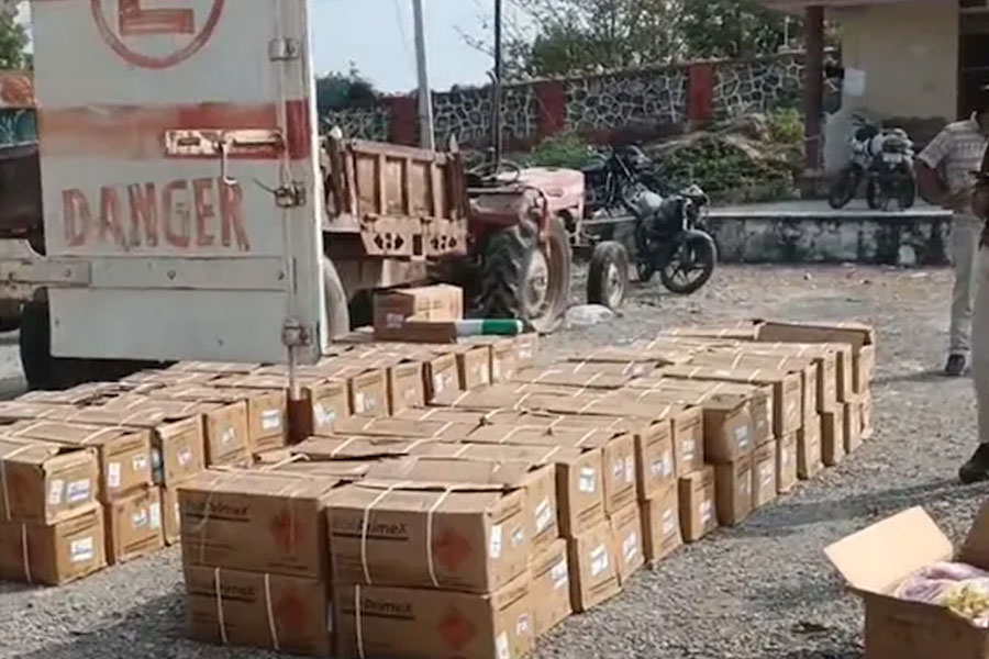 মেওয়ারে উদ্ধার ৯৮১ জিলেটিন স্টিক, ৯৩ ডিটোনেটর, এবার রাজস্থানে রক্তপাতের ষড়যন্ত্র?