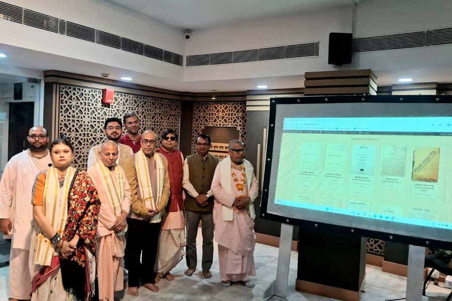 বাগবাজার গৌড়ীয় মিশনের প্রাচীন পুঁথি এবার ডিজিটাল দুনিয়ায়, সহজলভ্য হল দুষ্প্রাপ্য বৈষ্ণব সাহিত্য