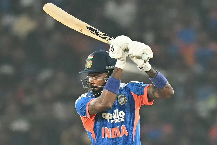 কামব্যাক ম্যাচে অনবদ্য ইনিংস খেললেন হার্দিক, প্রোটিয়াদের বিরুদ্ধে সম্মানজনক স্কোর ভারতের