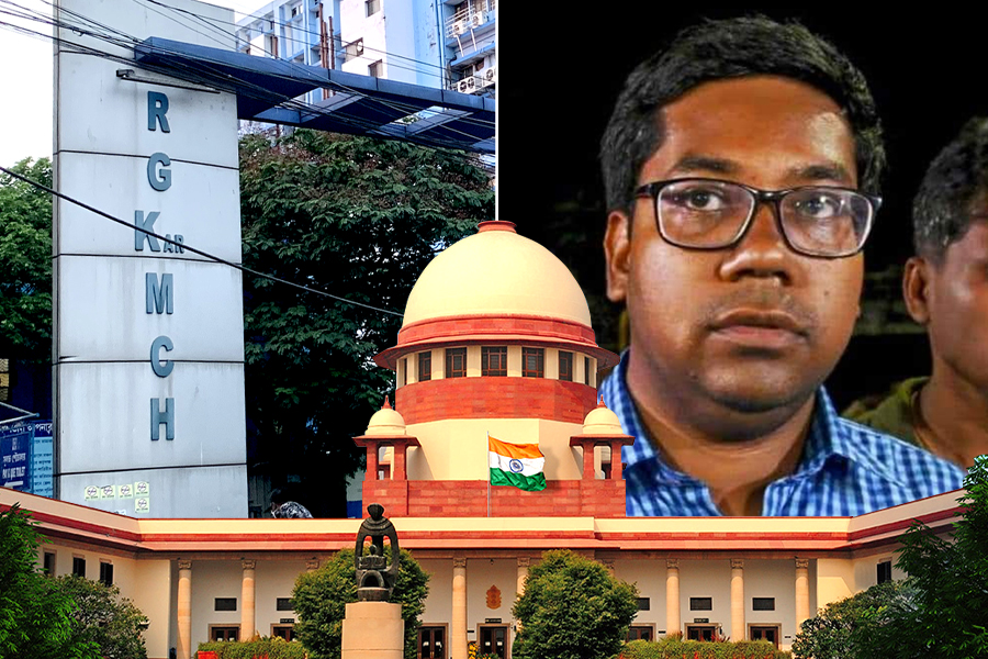 RG Kar হাসপাতালেই পোস্টিং দিতে হবে অনিকেত মাহাতোকে, নির্দেশ সুপ্রিম কোর্টের