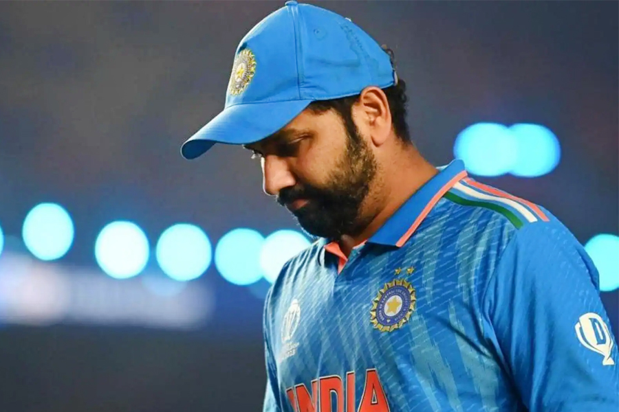‘বিশ্বকাপ হারের পর মনে হয়েছিল সব শেষ’, খেলা ছেড়ে দেওয়ার কথা ভেবেছিলেন রোহিত