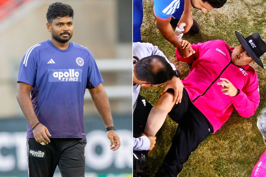 আহমেদাবাদে বেনজির কাণ্ড! সঞ্জুর শটে লুটিয়ে পড়লেন আম্পায়ার, দেখুন ভিডিও