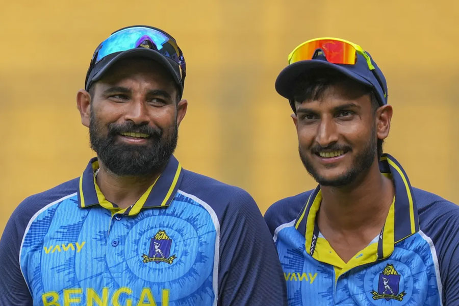 ইন্ডিগো বিমান বাতিলে ধাক্কা বাংলা দলেও! মুস্তাক আলির গুরুত্বপূর্ণ ম্যাচে নেই তারকা ক্রিকেটার
