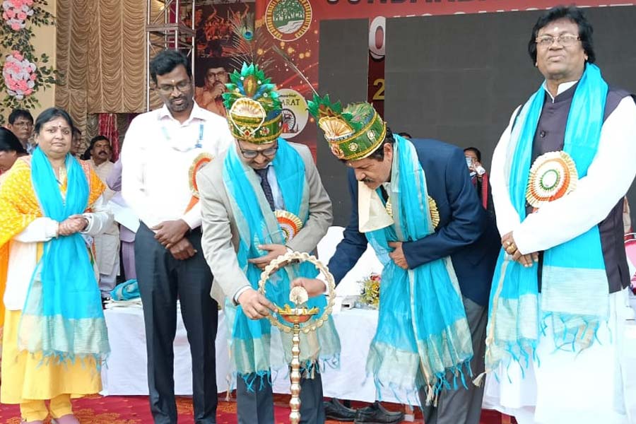 এবার ড্রোনে চেপে শহরে আসবে সুন্দরবনের মাছ! বদলে যাচ্ছে মৎস্যচাষের ভবিষ্যৎ