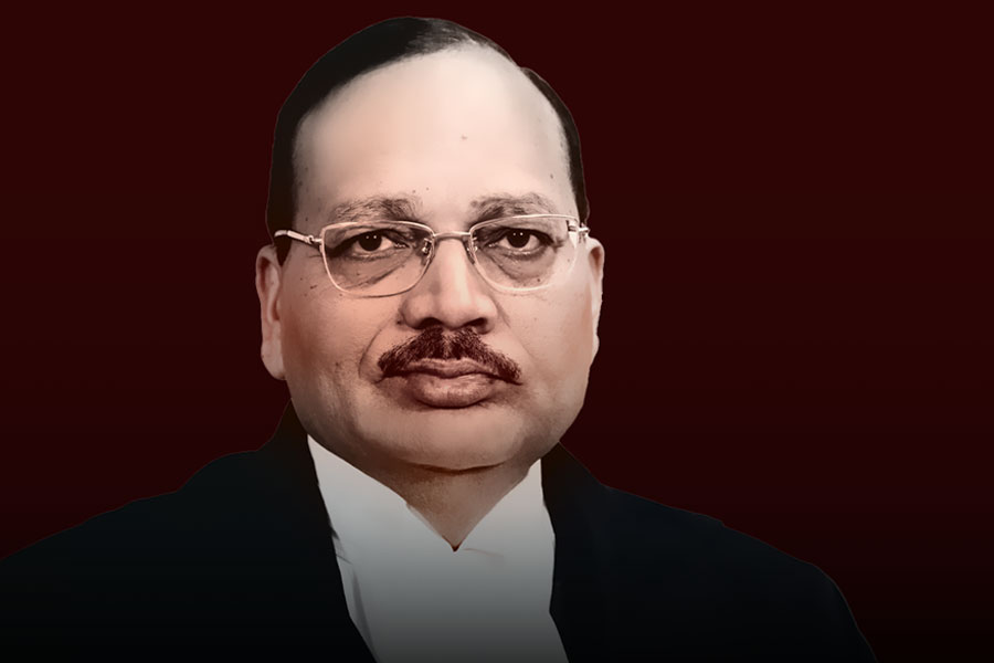 অবসরের আগে ছক্কা মারার প্রবণতা দেখা যাচ্ছে বিচারবিভাগে! তাৎপর্যপূর্ণ মন্তব্য দেশের প্রধান বিচারপতির