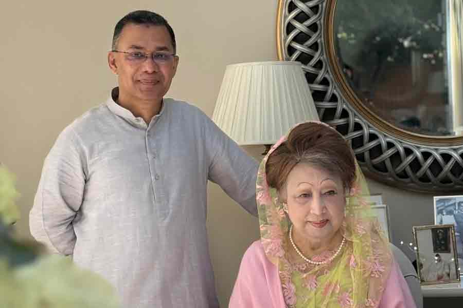 ১৭ বছর পর প্রত্যাবর্তনের সিদ্ধান্ত, কেন লন্ডনে চলে যান খালেদাপুত্র তারেক?