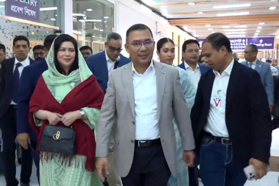 তারেকের প্রত্যাবর্তন! ভোটের দিকে তাকিয়েই ধর্মনিরপেক্ষতার কথা বলছেন খালেদাপুত্র?
