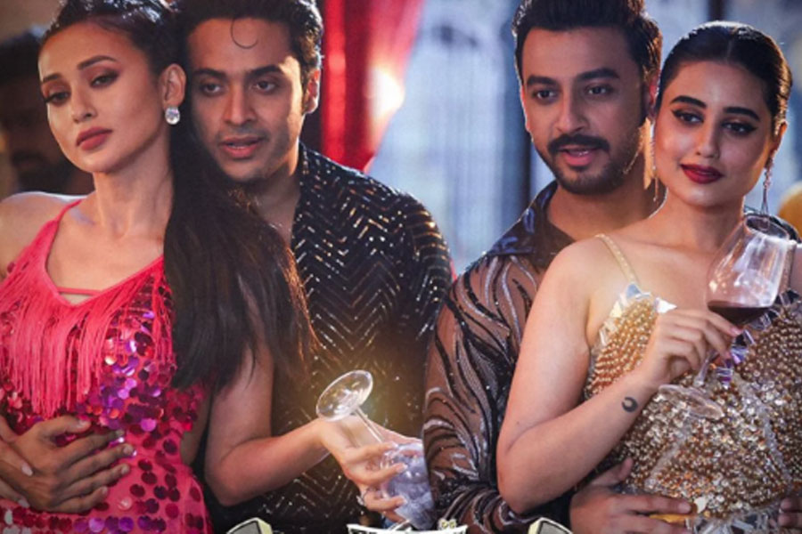 কীভাবে তৈরি হল ভূতেদের ‘ট্যাঙ্গো’ ঘরানার ‘পার্টি অ্যান্থেম’? নেপথ্য গল্প শোনালেন চিত্রনাট্যকার জিনিয়া