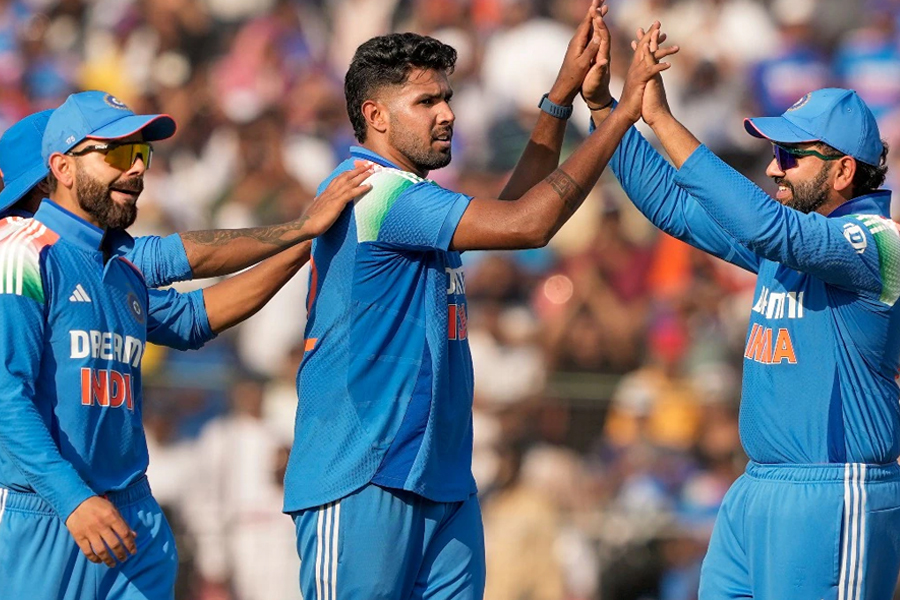 ‘ওরা টিমকে চাঙ্গা করে দেয়’, ‘রো-কো’র প্রশংসায় পঞ্চমুখ গম্ভীরের ‘প্রিয়পাত্র’ হর্ষিত