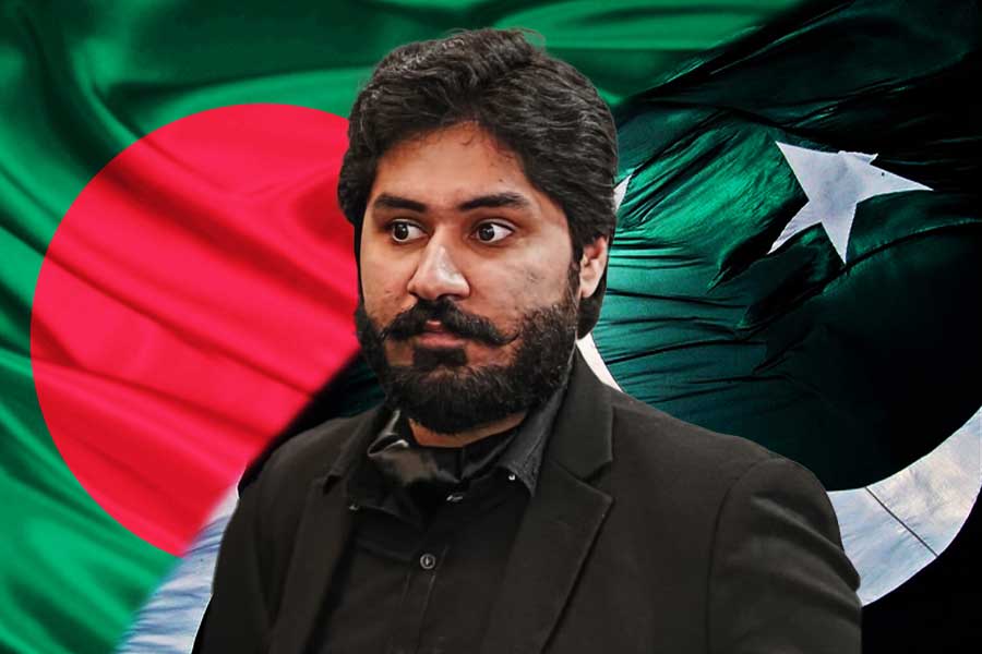 ‘বাংলাদেশে কুনজর দিলে… মিসাইল তৈরি’, ‘ভাই’য়ের পাশে দাঁড়িয়ে ভারতকে হুঁশিয়ারি পাক নেতার