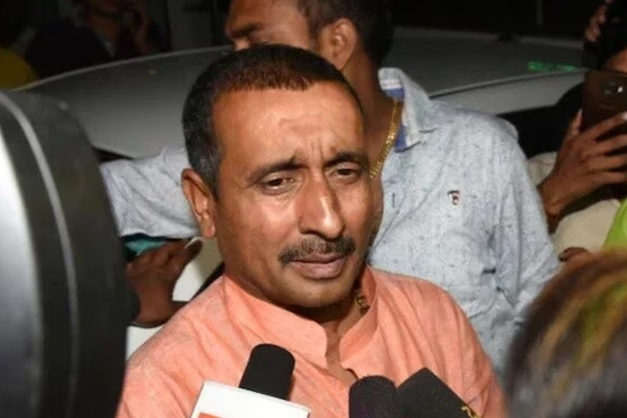 উন্নাও ধর্ষণে মুক্তি পাচ্ছে না বহিষ্কৃত বিজেপি বিধায়ক কুলদীপ, রায়ে স্থগিতাদেশ সুপ্রিম কোর্টের