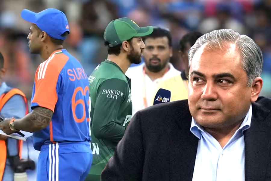 ‘পালটা দেব ভারতকে’, বিশ্বকাপে সূর্যদের সঙ্গে শাহিনদের করমর্দন নিয়ে বিস্ফোরক নকভি