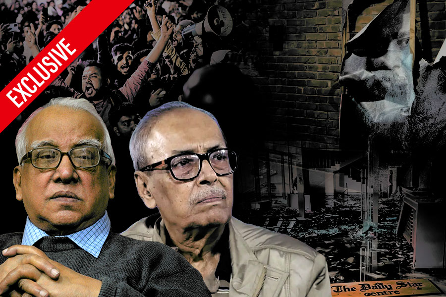 বাঙালিয়ানার গণহত্যা, বাংলাদেশ সরব পবিত্র-শীর্ষেন্দু!