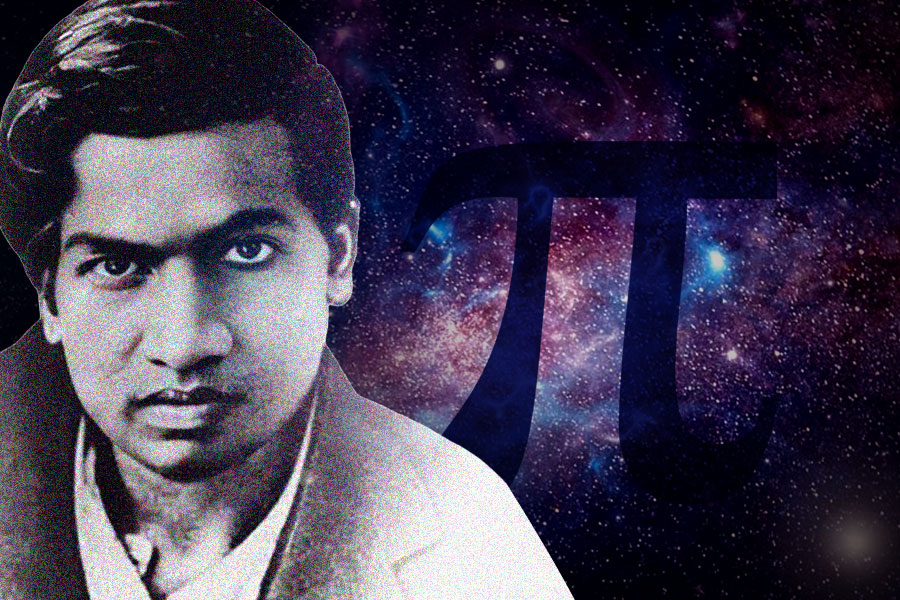 রামানুজনের শতাব্দীপ্রাচীন সূত্রেই লুকিয়ে মহাবিশ্ব! খুঁজে পেলেন গবেষকরা