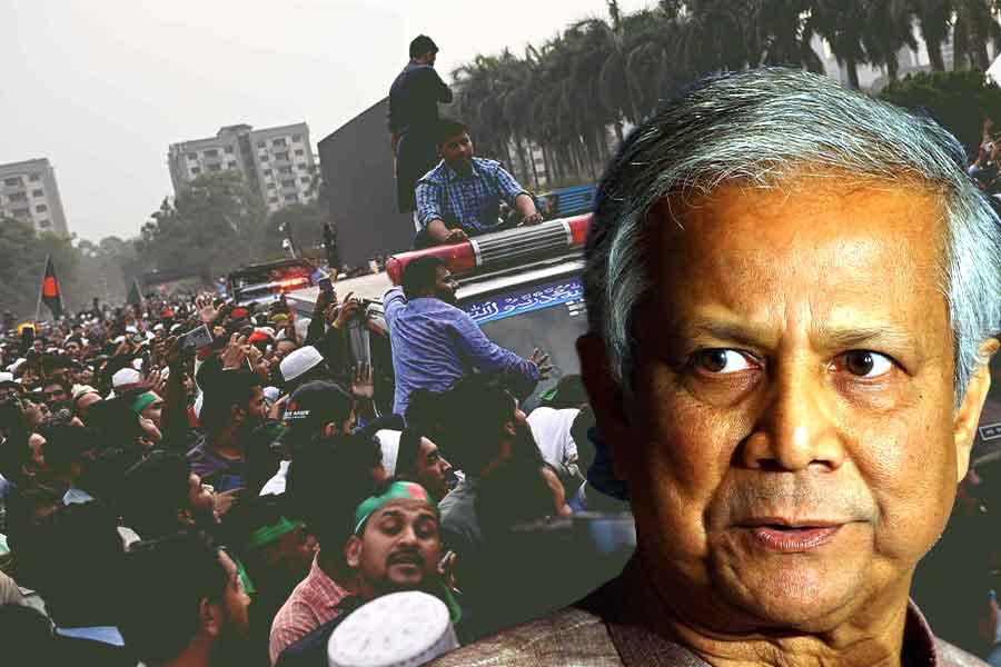 ইউনুসের বাংলাদেশে জঙ্গলরাজ! এবার দু’পক্ষের গোলাগুলিতে প্রাণ গেল ৫ জনের