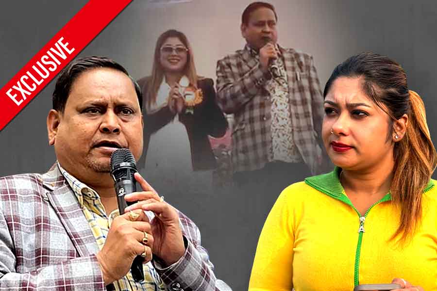 চাচা থেকে শত্রু! ফের বিস্ফোরক হুমায়ুনের ‘প্রাক্তন’ প্রার্থী নিশা